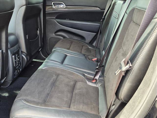 Used 2021 Jeep Grand Cherokee SRT AWD/4WD image 18