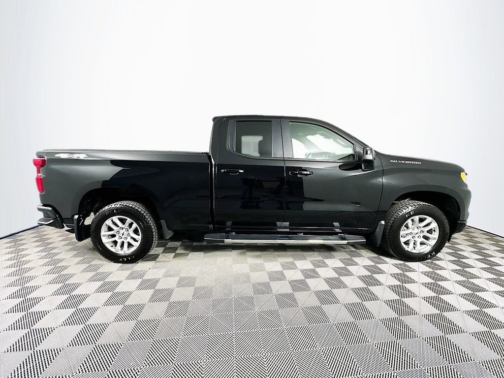 Used 2023 Chevrolet Silverado 1500 RST image 12