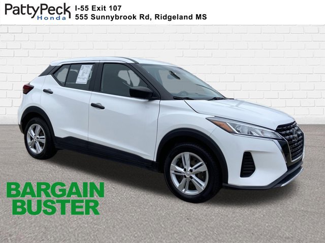 Used 2022 Nissan Kicks S