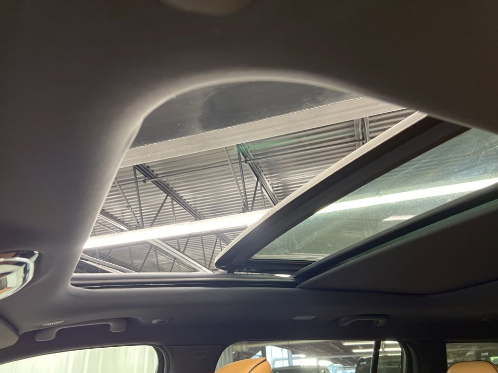 Used 2025 Jeep Grand Cherokee L Summit image 23