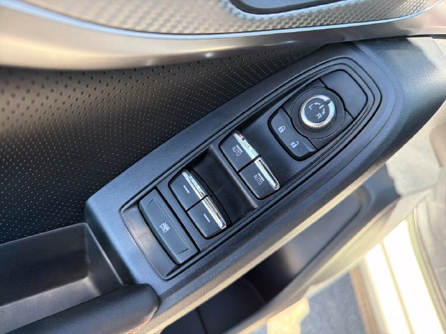 Certified 2022 Subaru Crosstrek 2.5i Limited AWD/4WD image 18