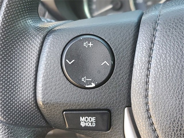 Used 2014 Toyota Corolla L image 19