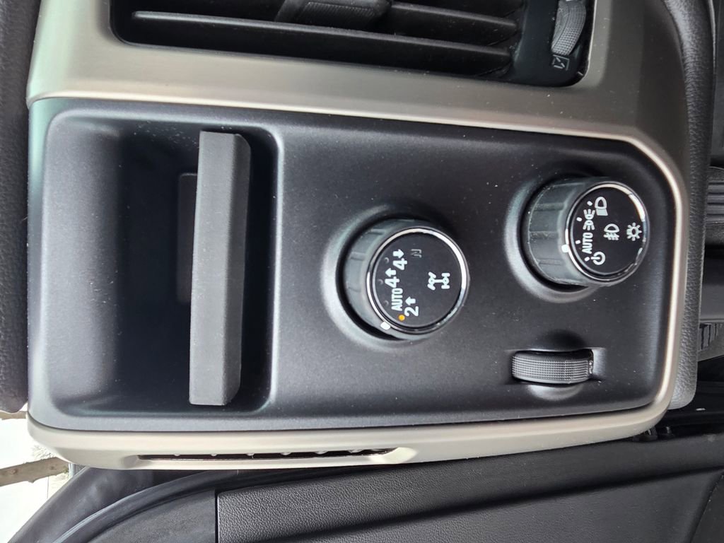 Used 2018 GMC Sierra 1500 Denali image 26