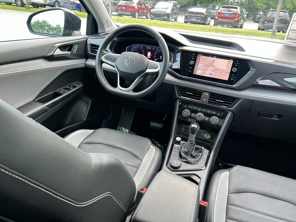 Certified 2023 Volkswagen Taos SEL AWD/4WD image 10