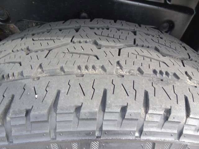 Used 2018 Jeep Wrangler Unlimited Sport S image 33