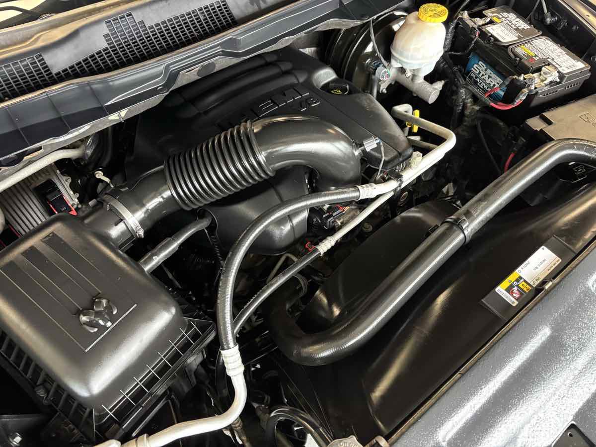 Used 2018 RAM 1500 Classic SLT image 28