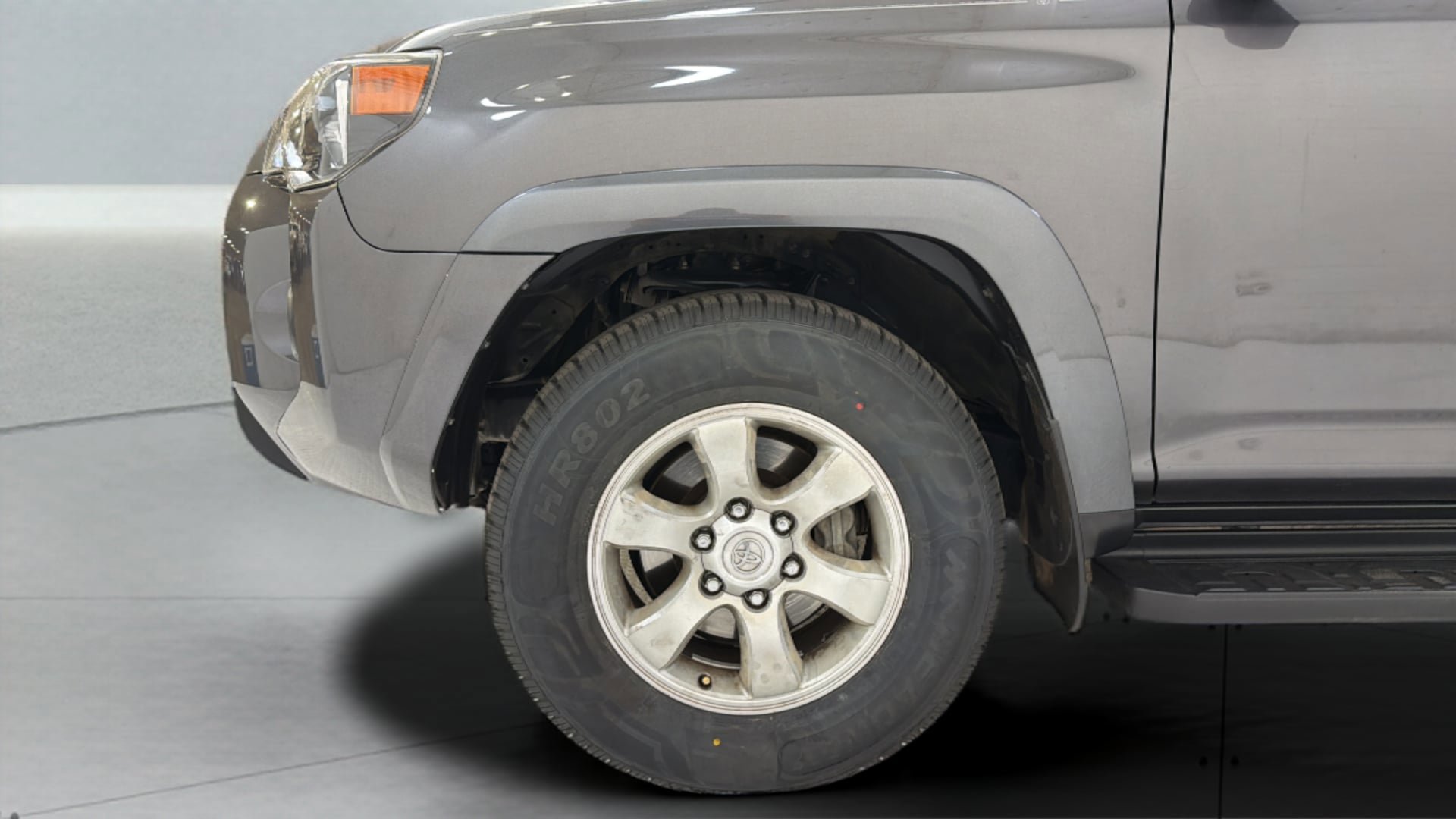Used 2019 Toyota 4Runner SR5 Premium RWD image 5