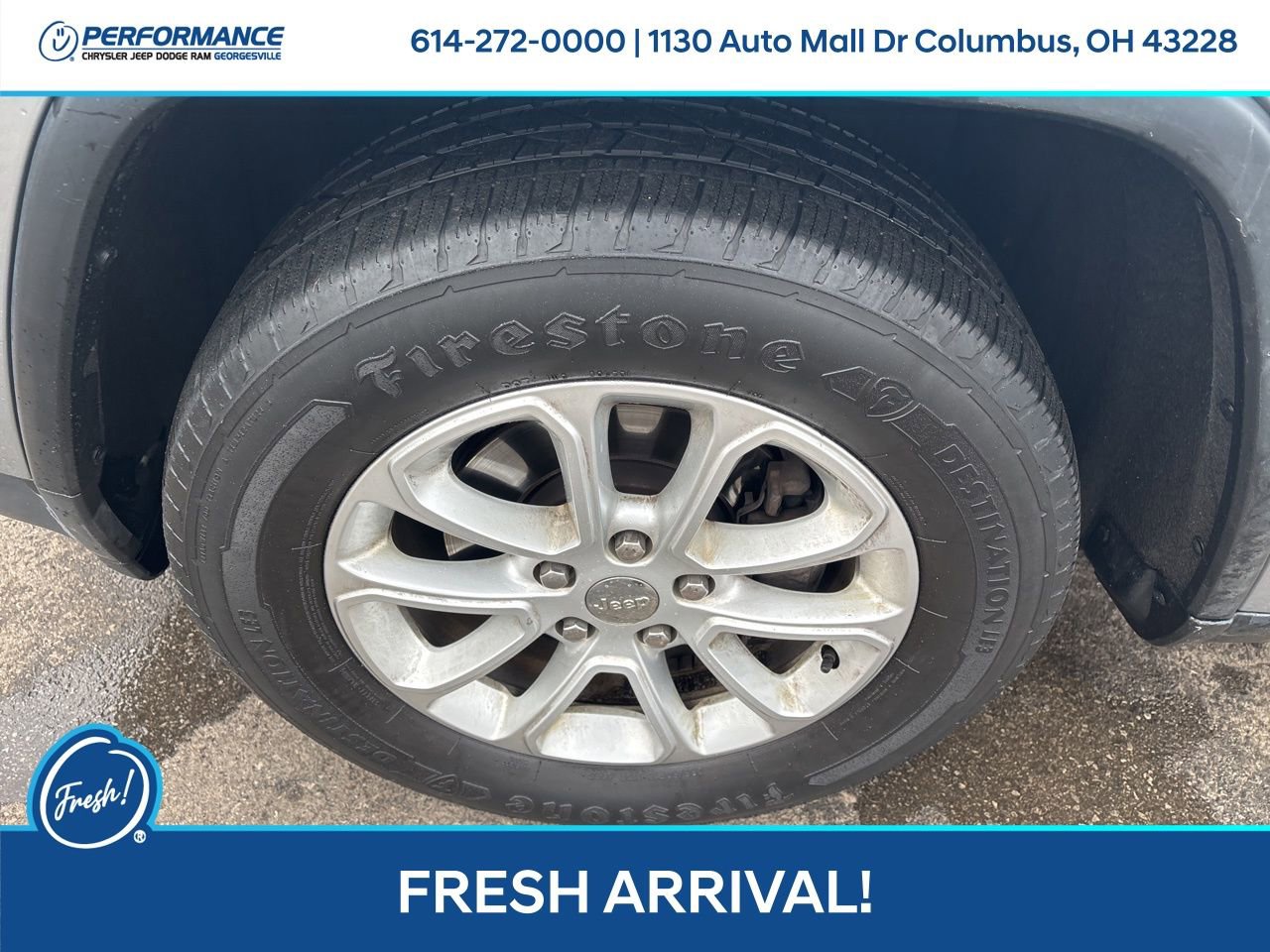 Used 2014 Jeep Grand Cherokee Laredo w/ 18" Wheel & 8.4" Radio Group image 9