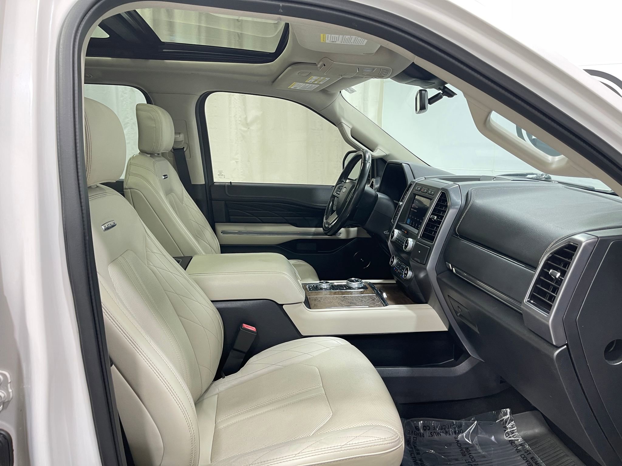 Used 2019 Ford Expedition Max Platinum AWD/4WD image 34