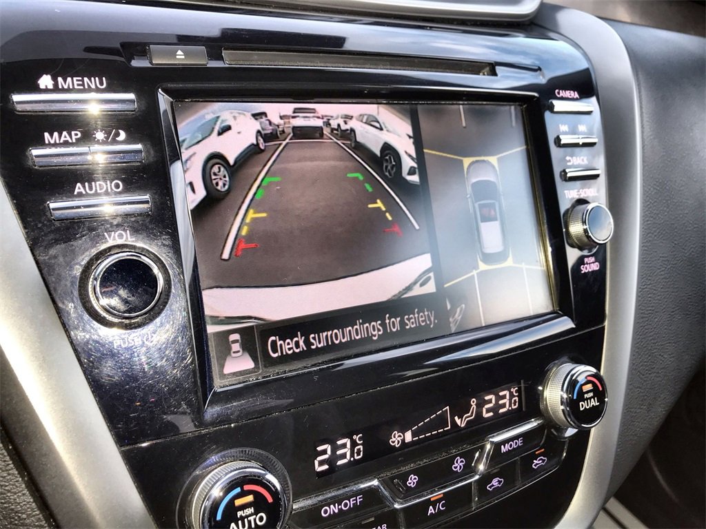 Used 2023 Nissan Murano SL image 17
