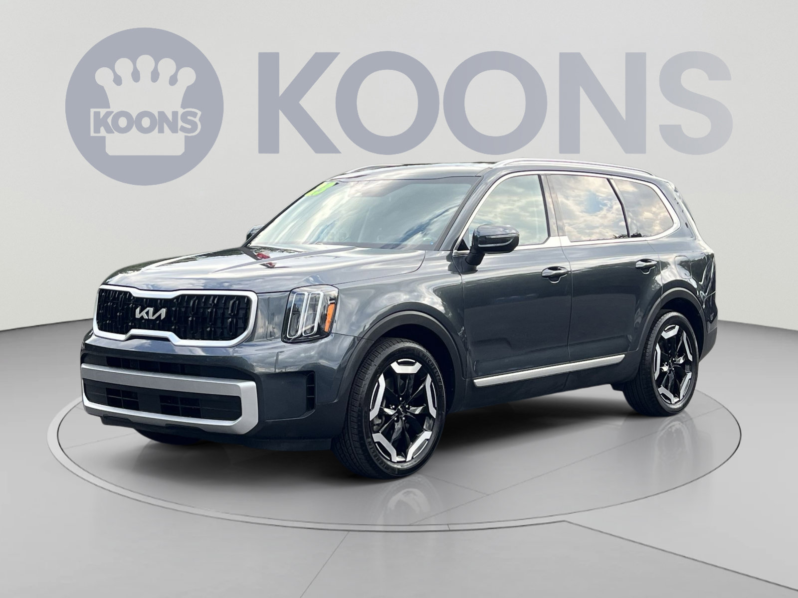 Used 2023 Kia Telluride EX