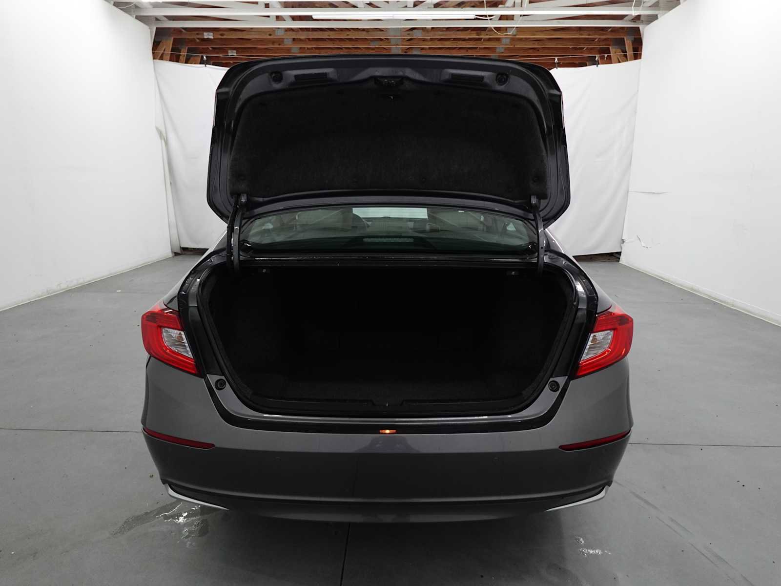 Certified 2019 Honda Accord Touring image 30