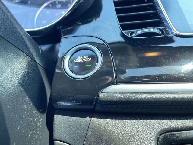 Certified 2018 Buick Encore Essence image 17