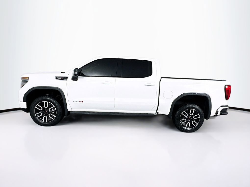 Used 2025 GMC Sierra 1500 AT4 w/ AT4 Premium Package AWD/4WD image 6