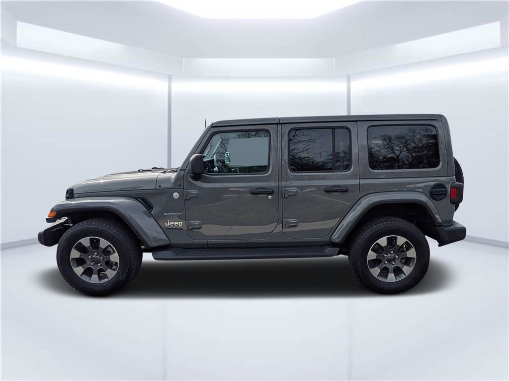 Used 2022 Jeep Wrangler Unlimited Sahara w/ Cold Weather Group image 6