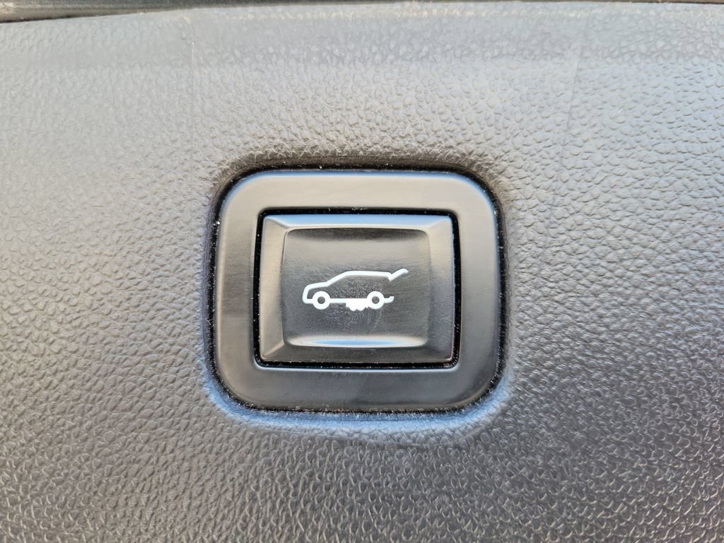 Used 2019 Chevrolet Blazer LT w/ True North Plus Package AWD/4WD image 9