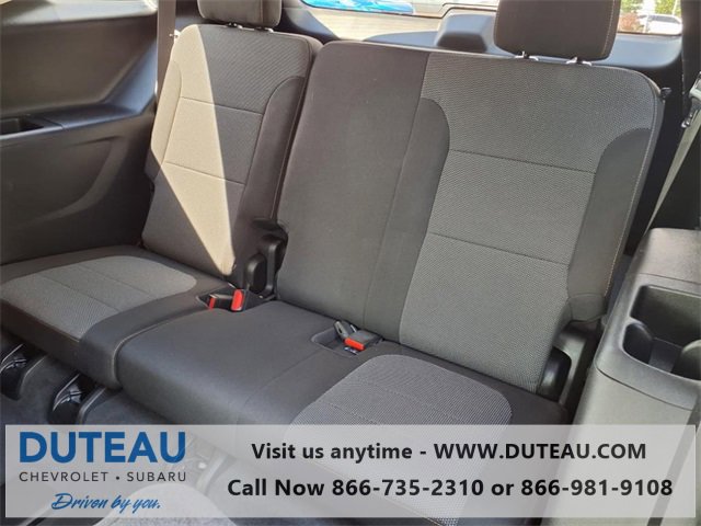 Used 2021 Chevrolet Traverse LT image 13