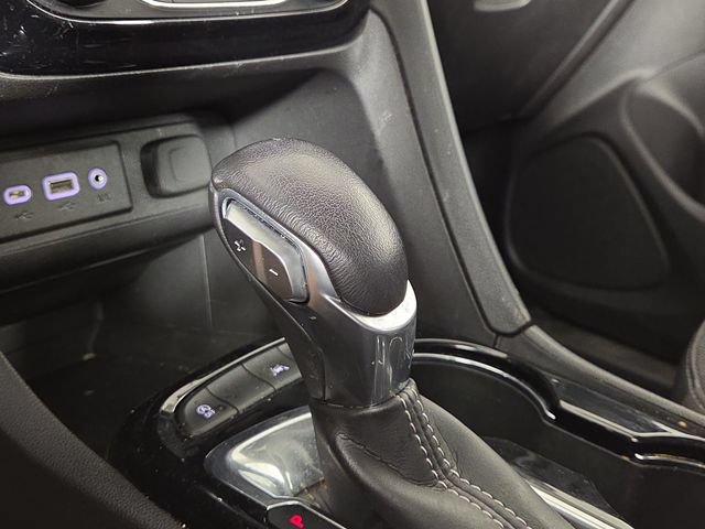Used 2023 Buick Encore GX Select FWD image 21