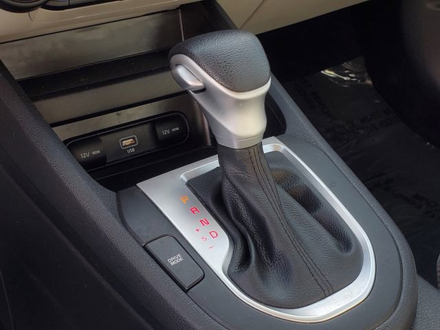 Used 2022 Kia Forte LXS w/ LXS Technology Package image 25