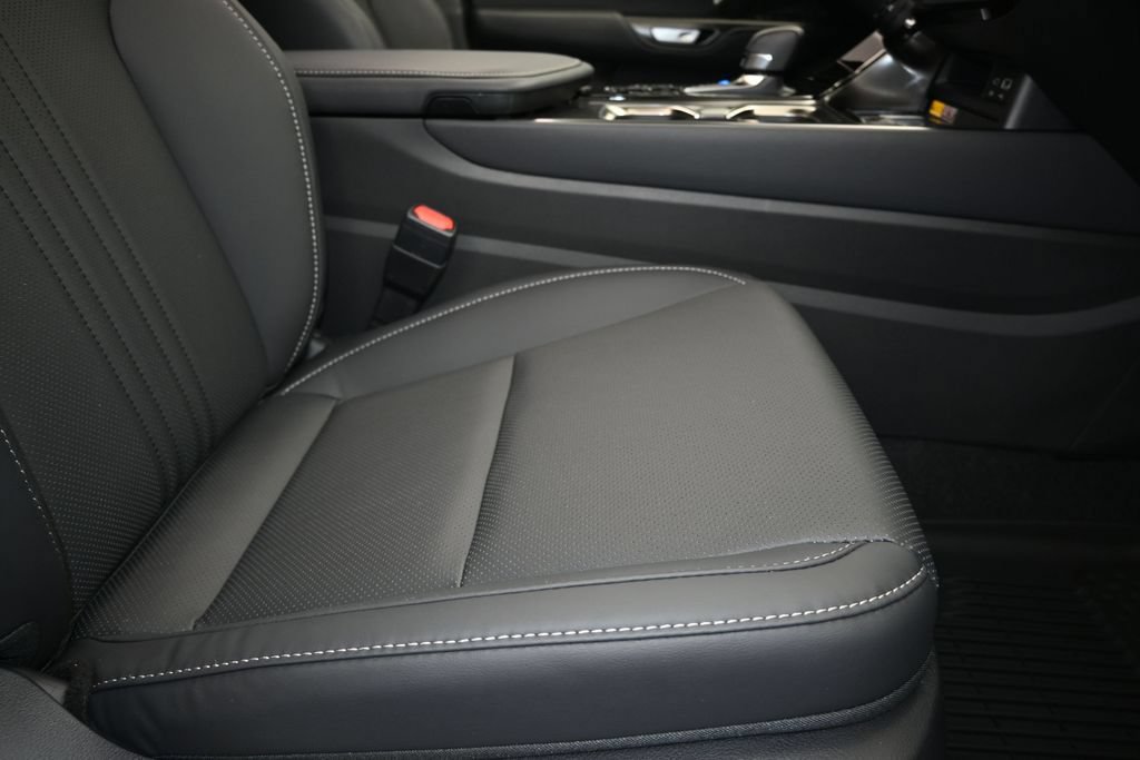 New 2026 Lexus NX 350 AWD image 25