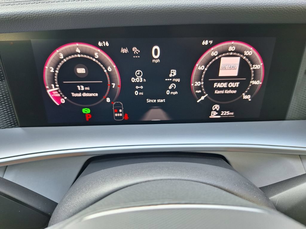 Used 2026 Volkswagen Tiguan SE FWD image 15