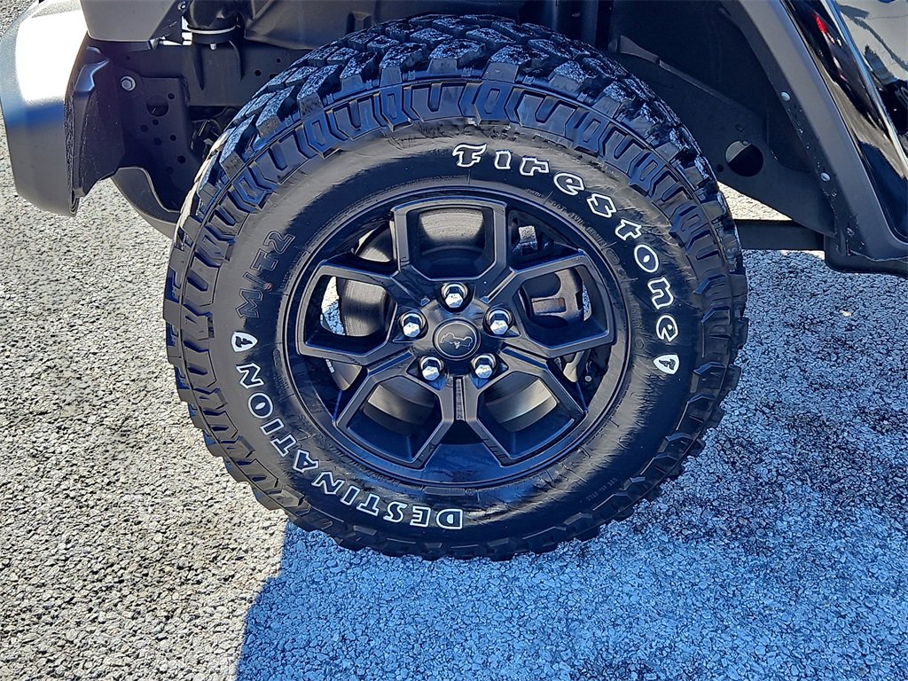 Used 2024 Jeep Gladiator Sport image 7