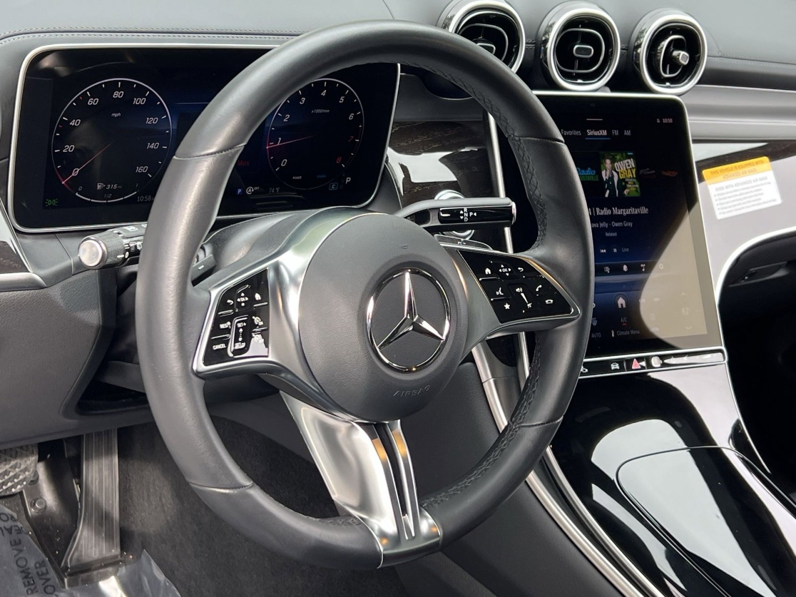 Certified 2025 Mercedes-Benz GLC 300 4MATIC image 19