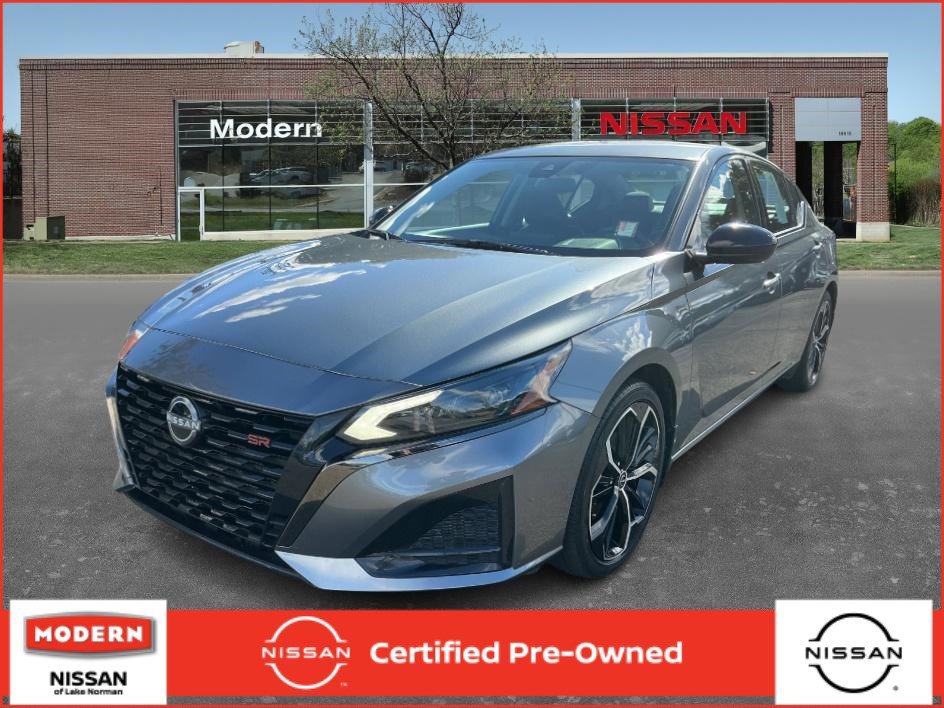 Certified 2023 Nissan Altima 2.5 SR image 1