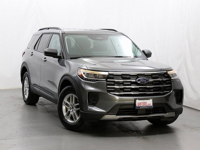 New 2026 Ford Explorer Active image 1