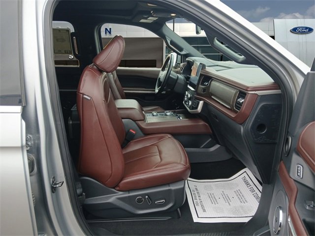 Used 2024 Ford Expedition Max Limited image 15