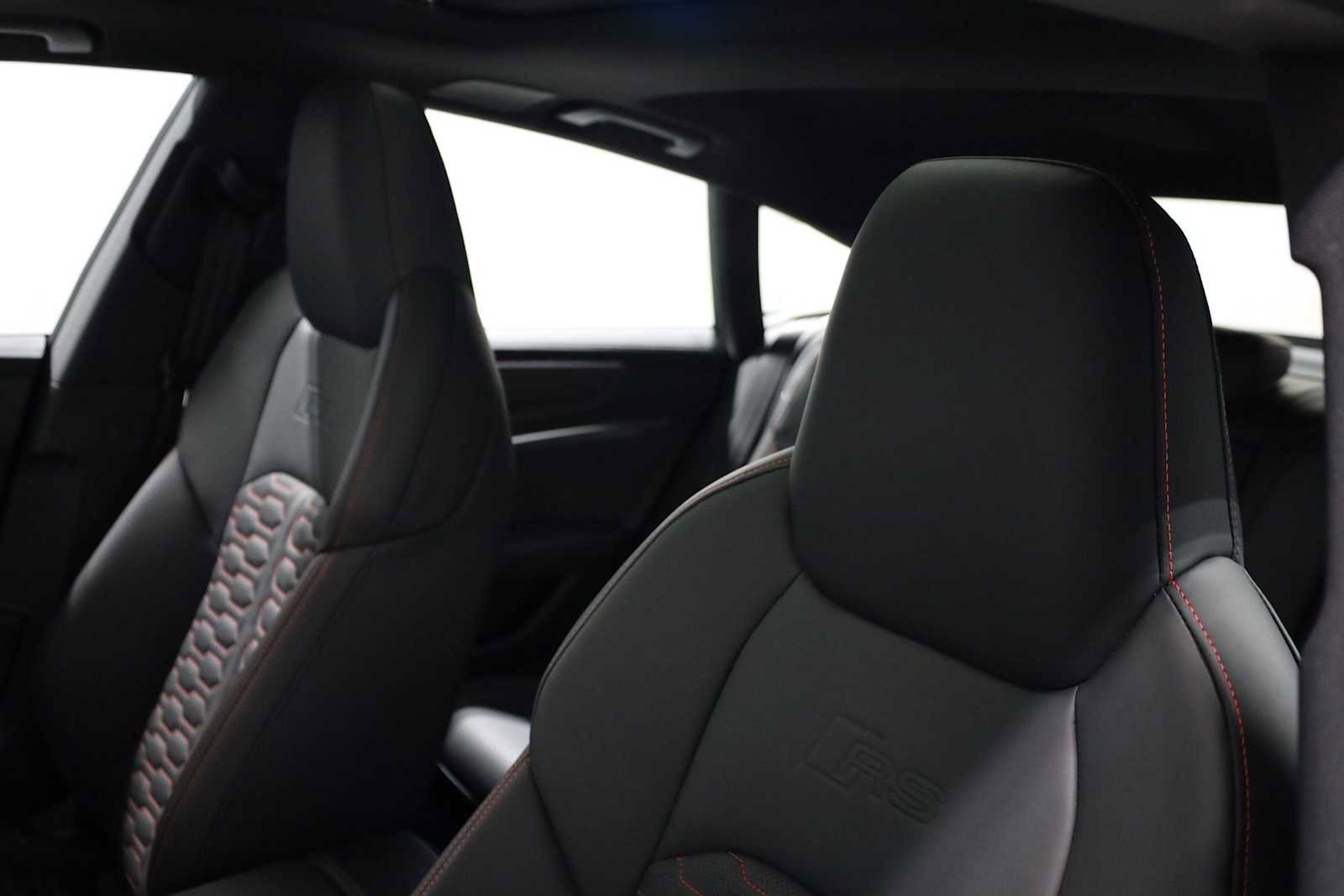 New 2026 Audi RS 7 Performance image 18