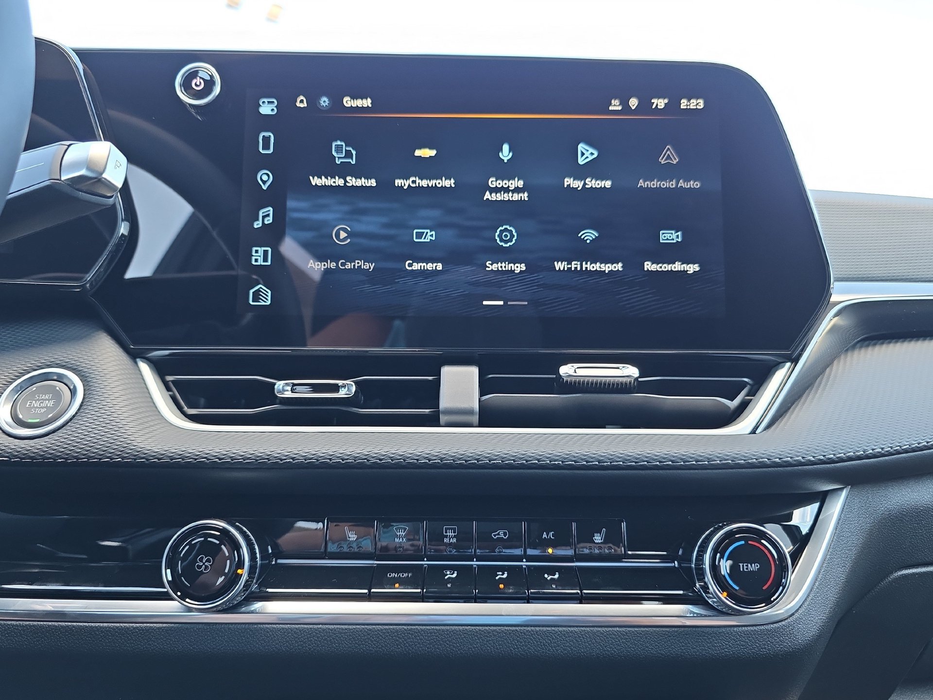 New 2027 Chevrolet Equinox LT w/ Safety and Technology Package FWD image 26