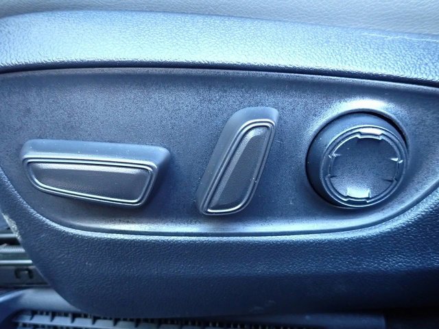 Used 2024 Toyota Sienna XLE image 23