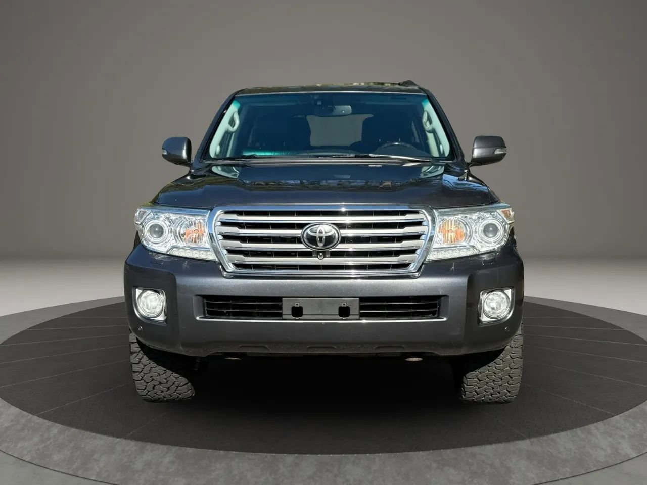 Used 2014 Toyota Land Cruiser AWD/4WD image 2