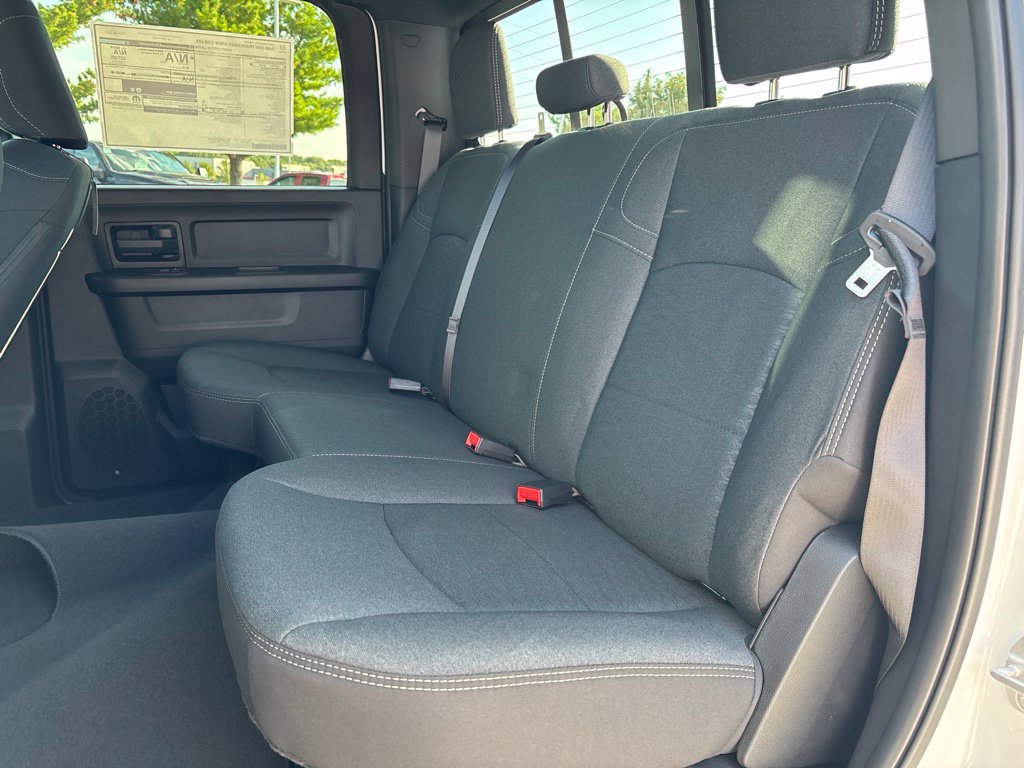 New 2027 RAM 3500 Tradesman AWD/4WD image 19