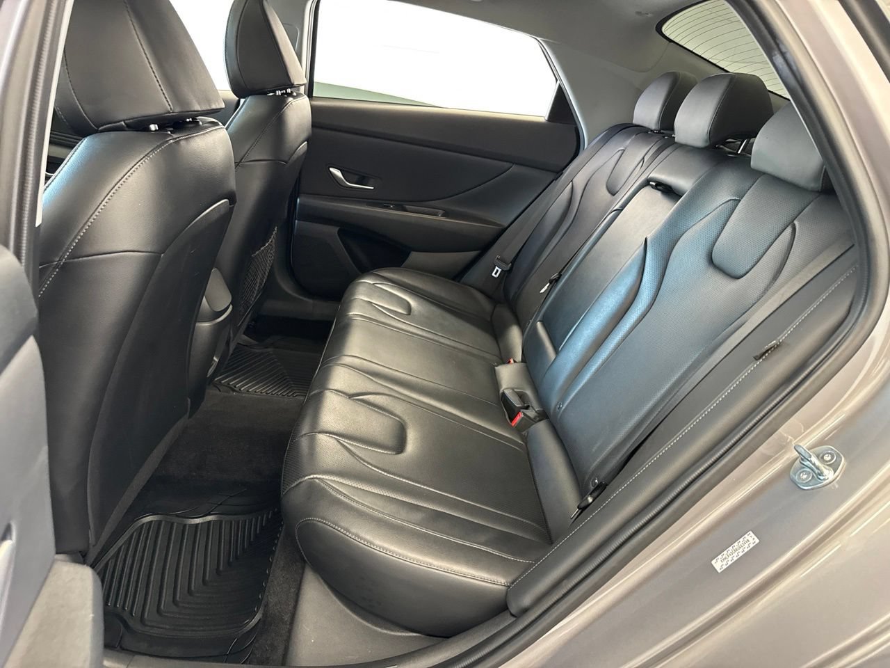 Used 2024 Hyundai Elantra Limited FWD image 35