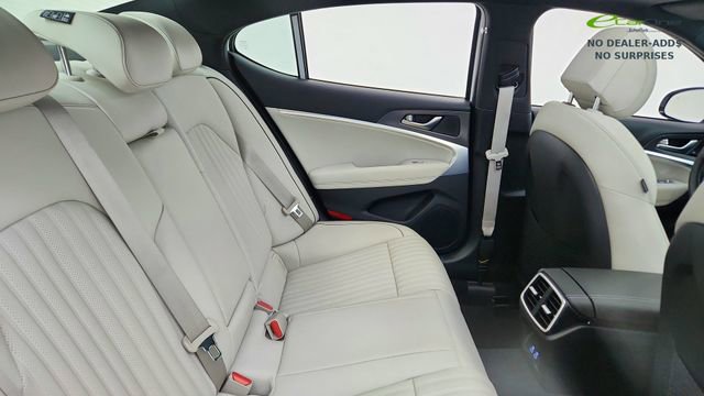 Used 2025 Genesis G70 3.3T Advanced AWD/4WD image 26