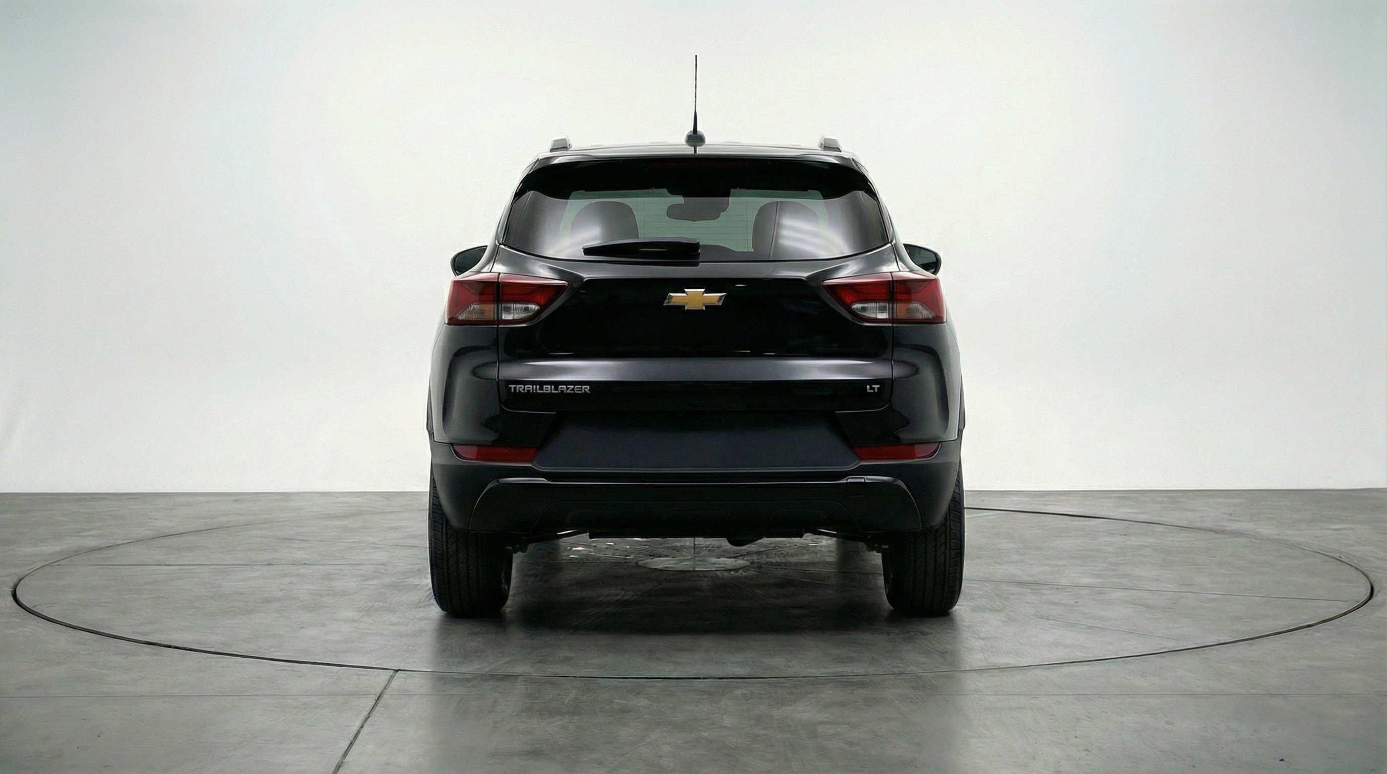 Used 2025 Chevrolet TrailBlazer LT FWD image 7