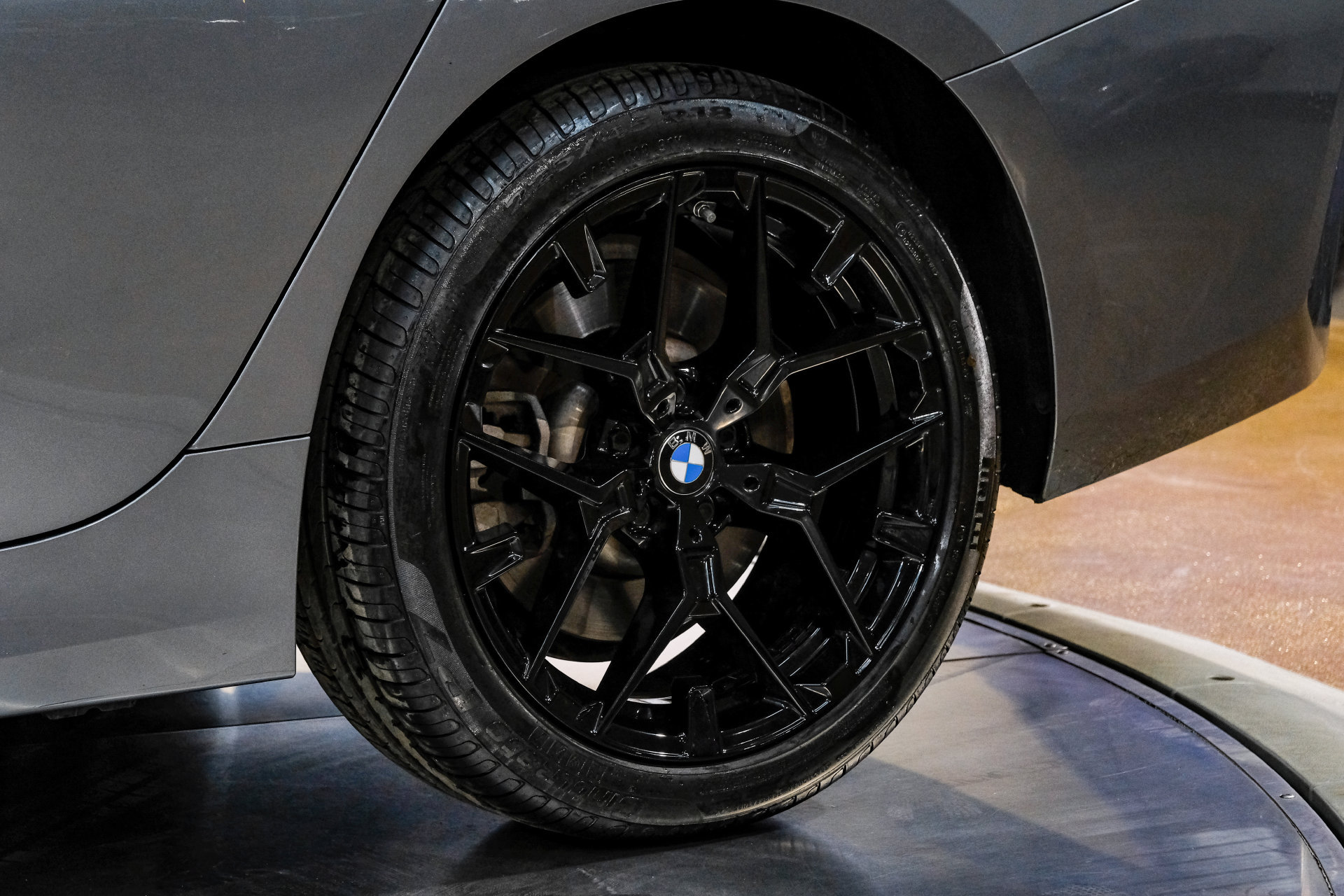 Used 2025 BMW 330i Sedan RWD image 63