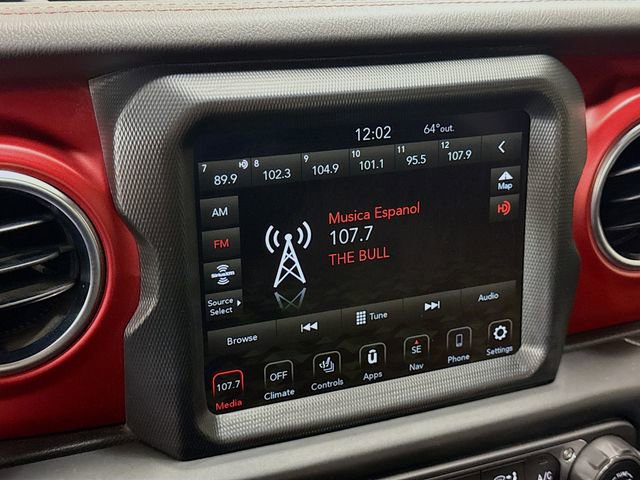 Used 2022 Jeep Gladiator Rubicon w/ Cold Weather Group image 15