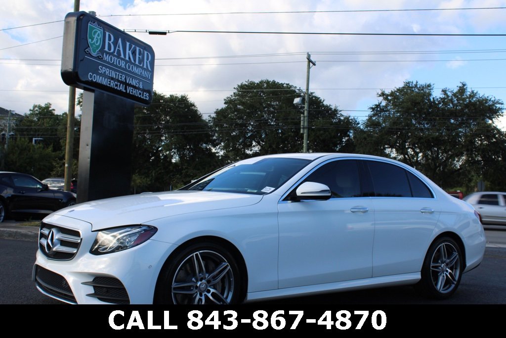 Certified 2017 Mercedes-Benz E 300 4MATIC image 1
