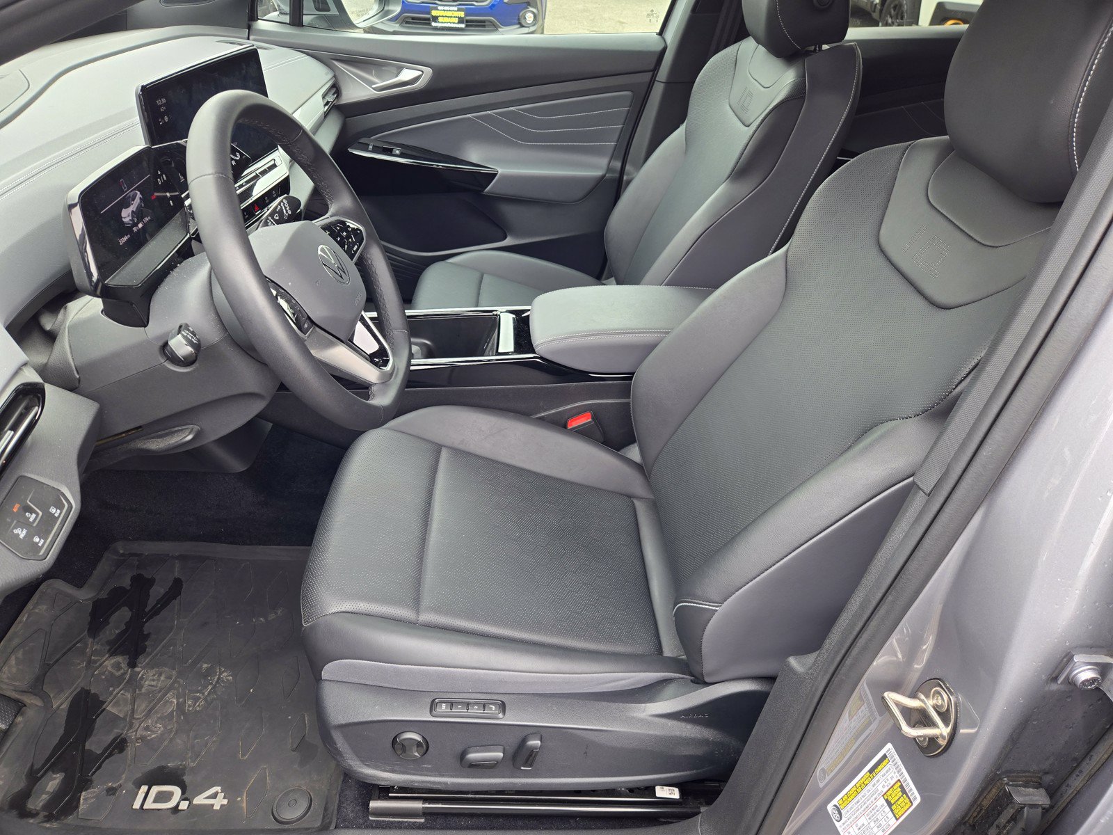 Used 2023 Volkswagen ID.4 Pro S RWD image 15