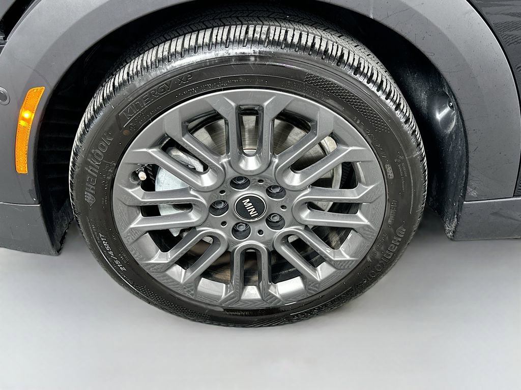 Certified 2025 MINI Cooper S image 31