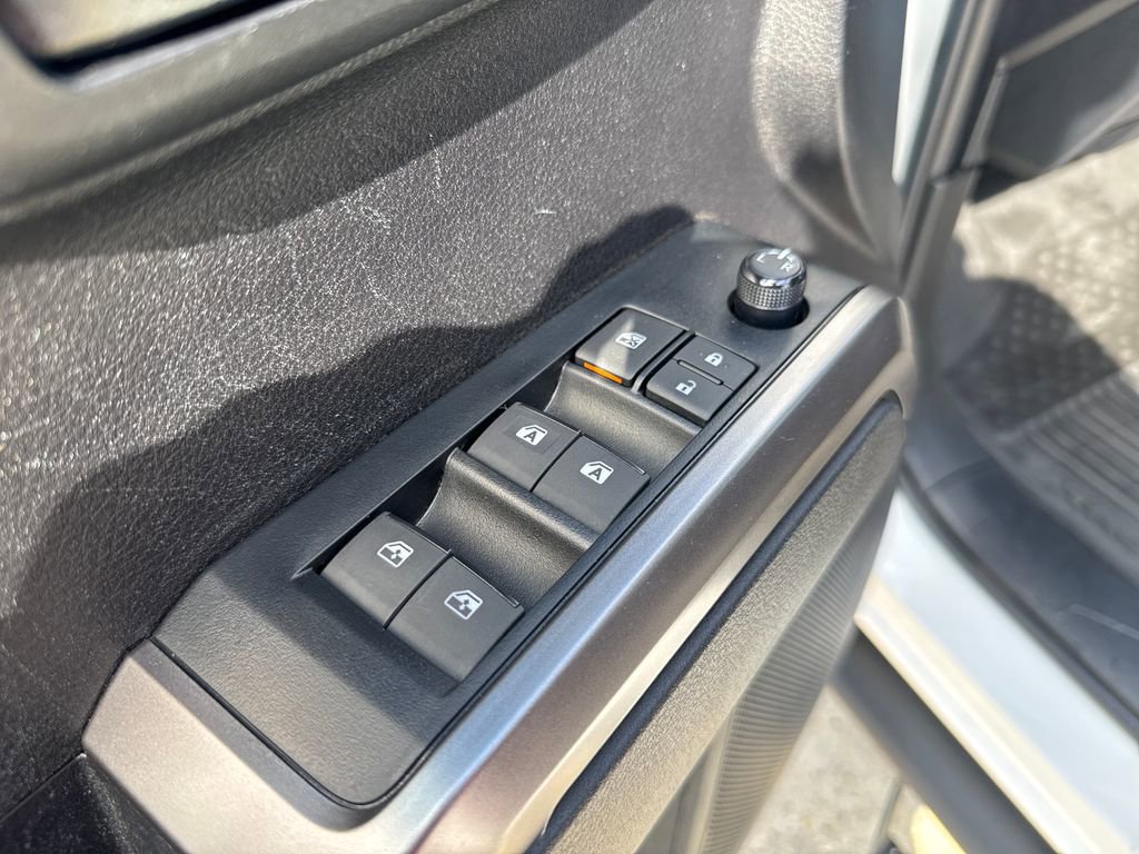 Certified 2023 Toyota Tacoma SR5 image 7