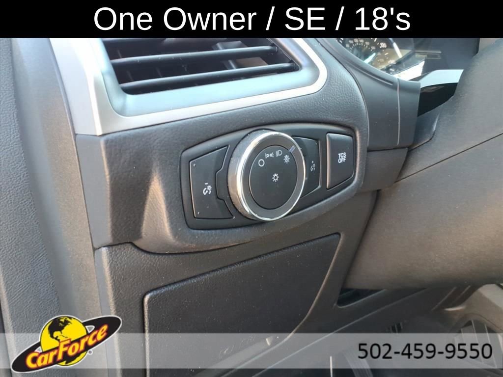Used 2024 Ford Edge SE image 20
