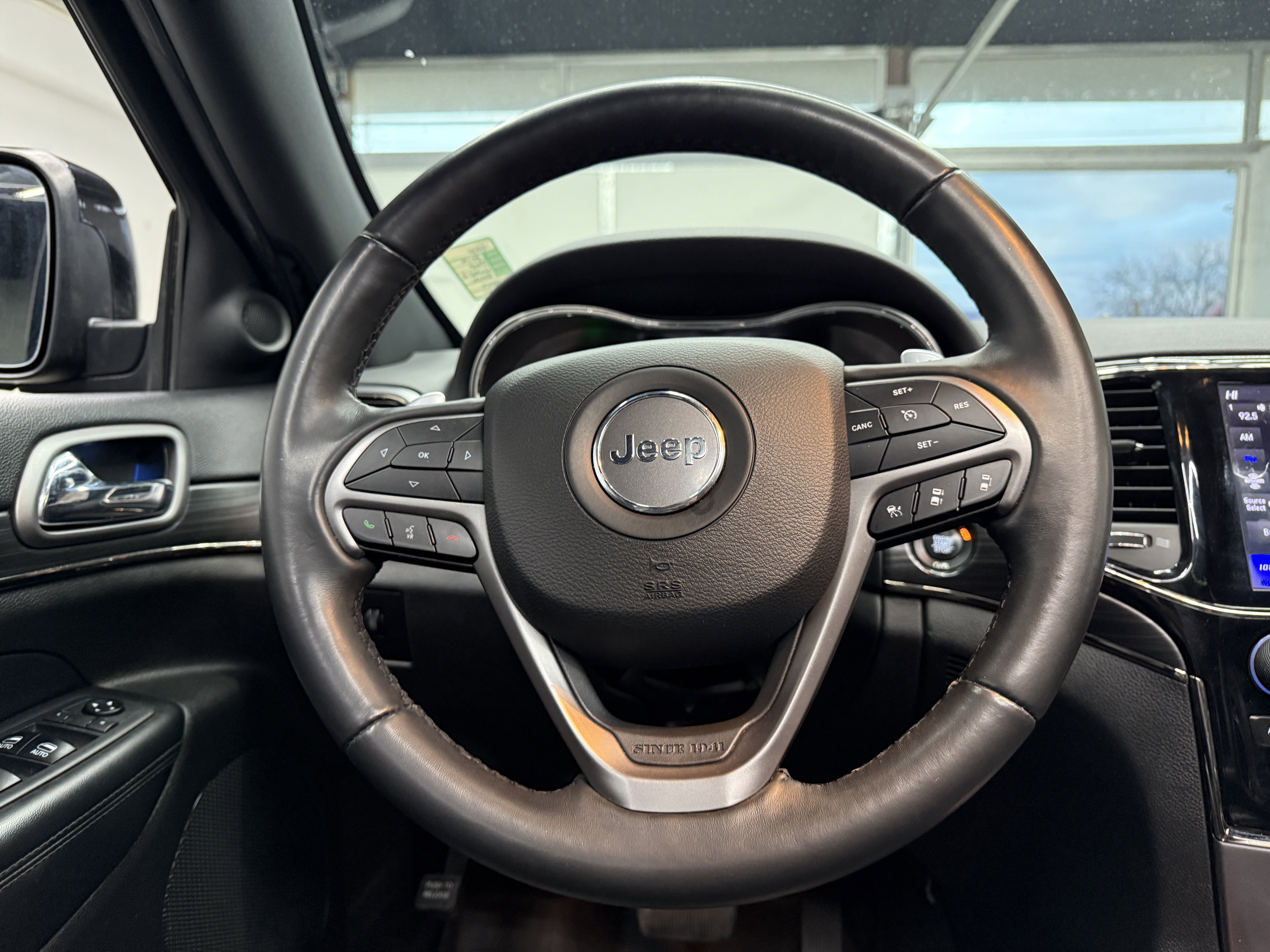 Used 2019 Jeep Grand Cherokee Limited X image 14