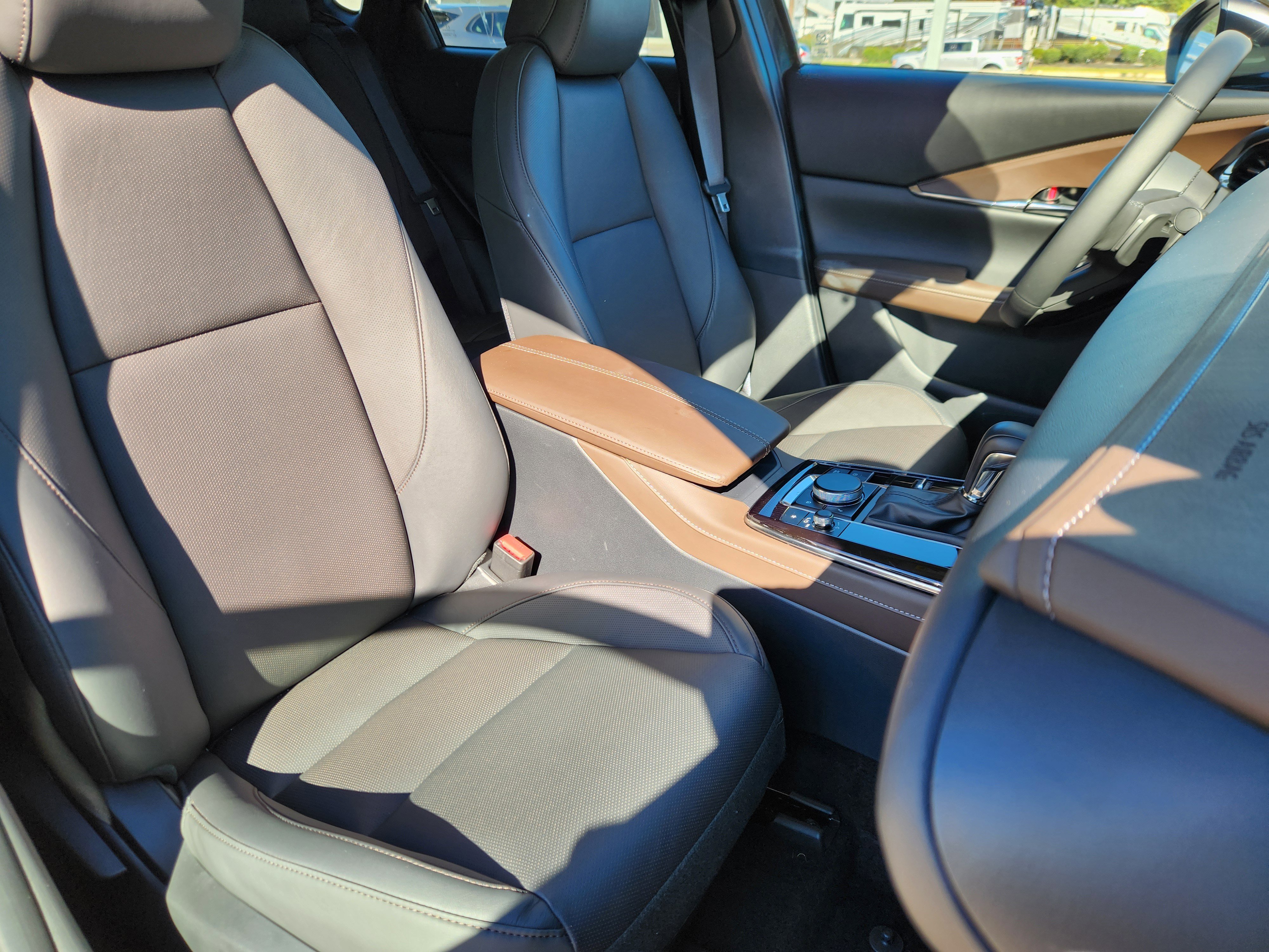 Certified 2025 MAZDA CX-30 AWD 2.5 S w/ Premium Package image 15