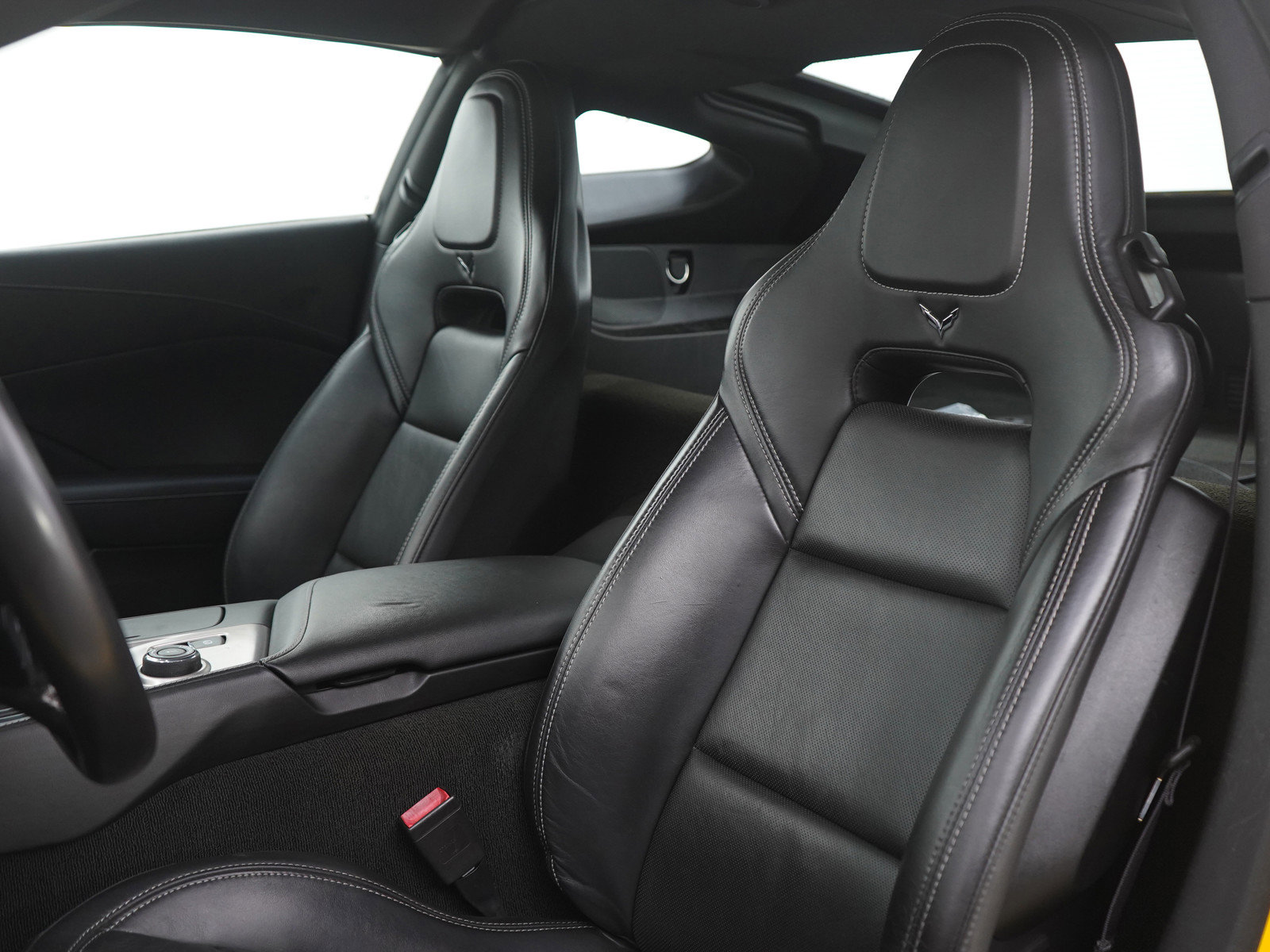 Used 2014 Chevrolet Corvette Stingray Coupe RWD image 30