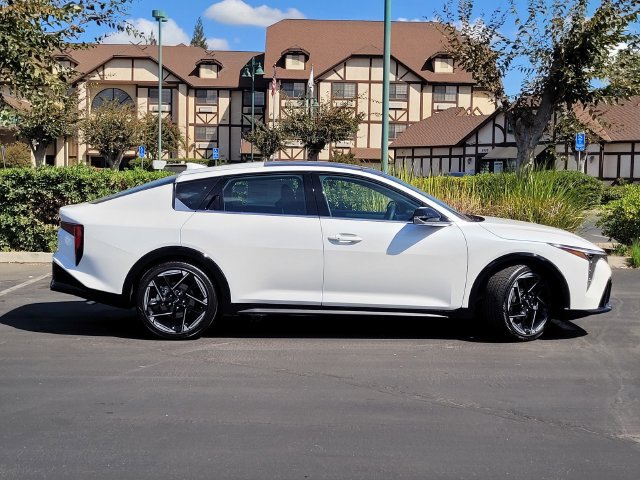 New 2026 Kia K4 GT-Line FWD image 3