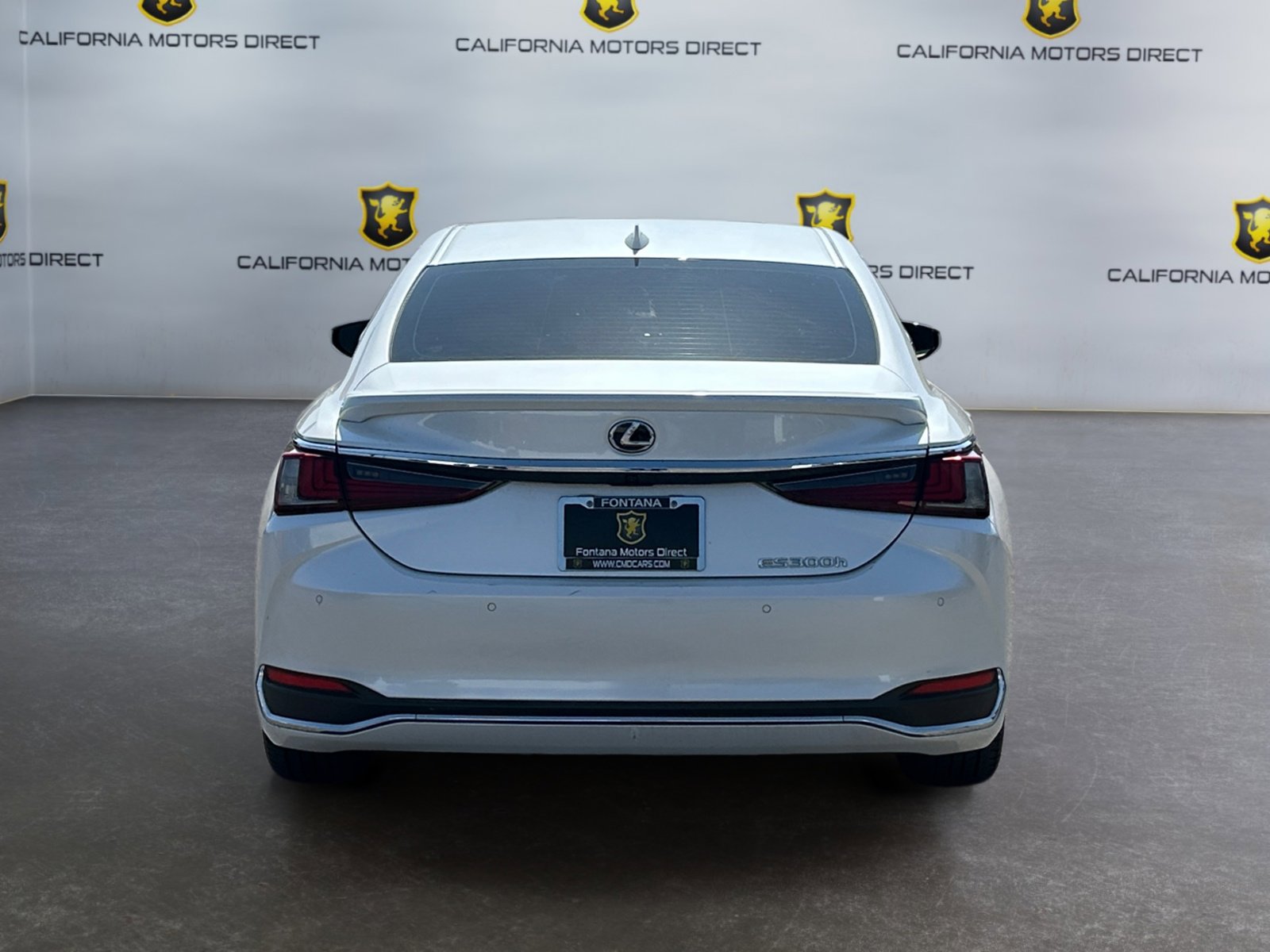 Used 2023 Lexus ES 300h w/ Premium Package FWD image 4
